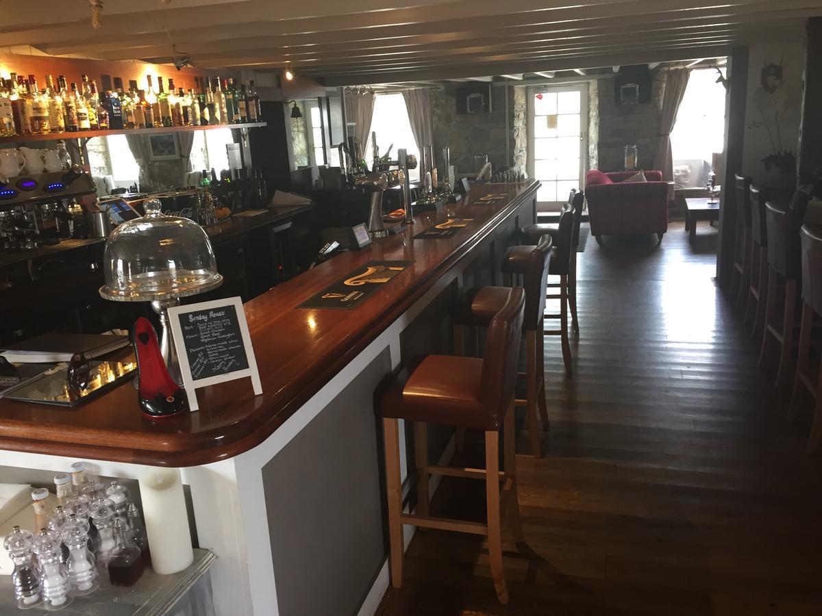 Coach And Horses Inn Пензанс Экстерьер фото